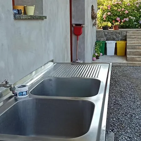 Na Vrtu K25 خيمة فخمة *