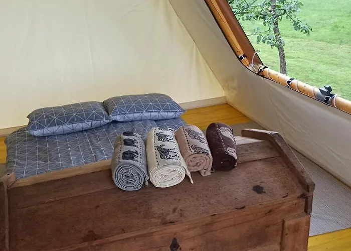 Na Vrtu K25 * Gradac